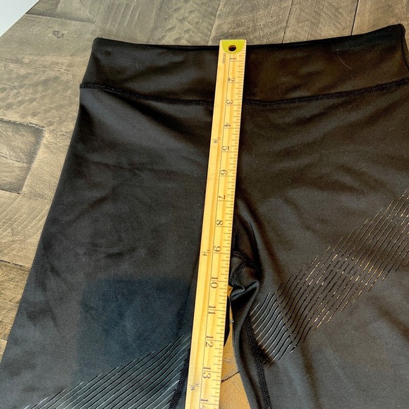 LILYBOD WOMEN’S SOULCYCLE BLACK COLOR WHITE STRIPES HIGH WAIST LEGGINGS SIZE M . - Picture 10 of 11